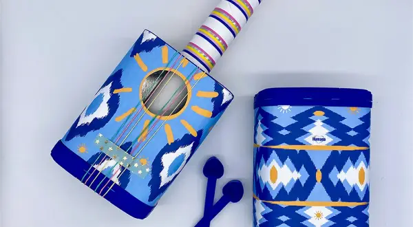 Gitara z Butelki DIY: Prosta Instrukcja i Zabawa z Dzieckiem